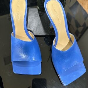 Bottega Veneta Vibrant Blue Heels